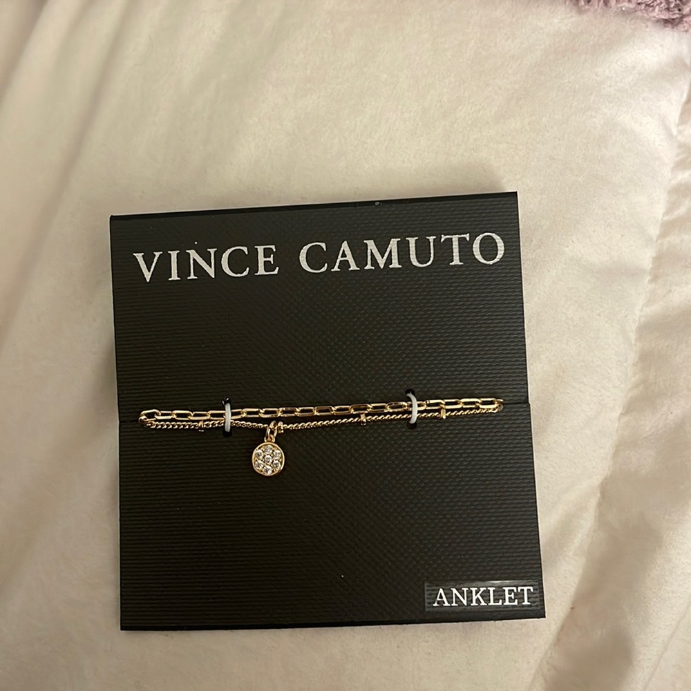 New Vince Camuto anklet
